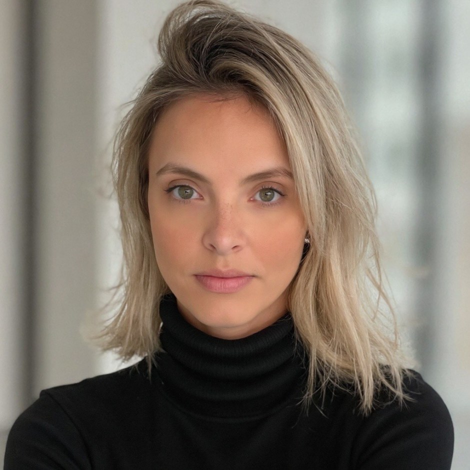 📌 Architect with a passion for DIY home decor, interior design, and creative crafts. 📌 Stay-at-home mom always on the lookout for fresh inspiration and fun projects to bring to life. 📌 Let's create together!